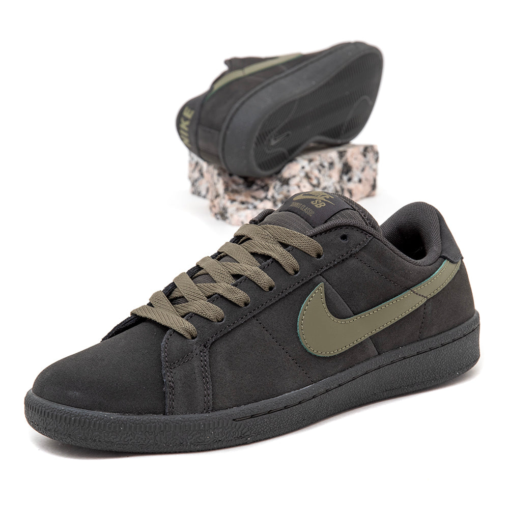 Zoom Tennis Classic (Deep Pewter / Medium Olive)