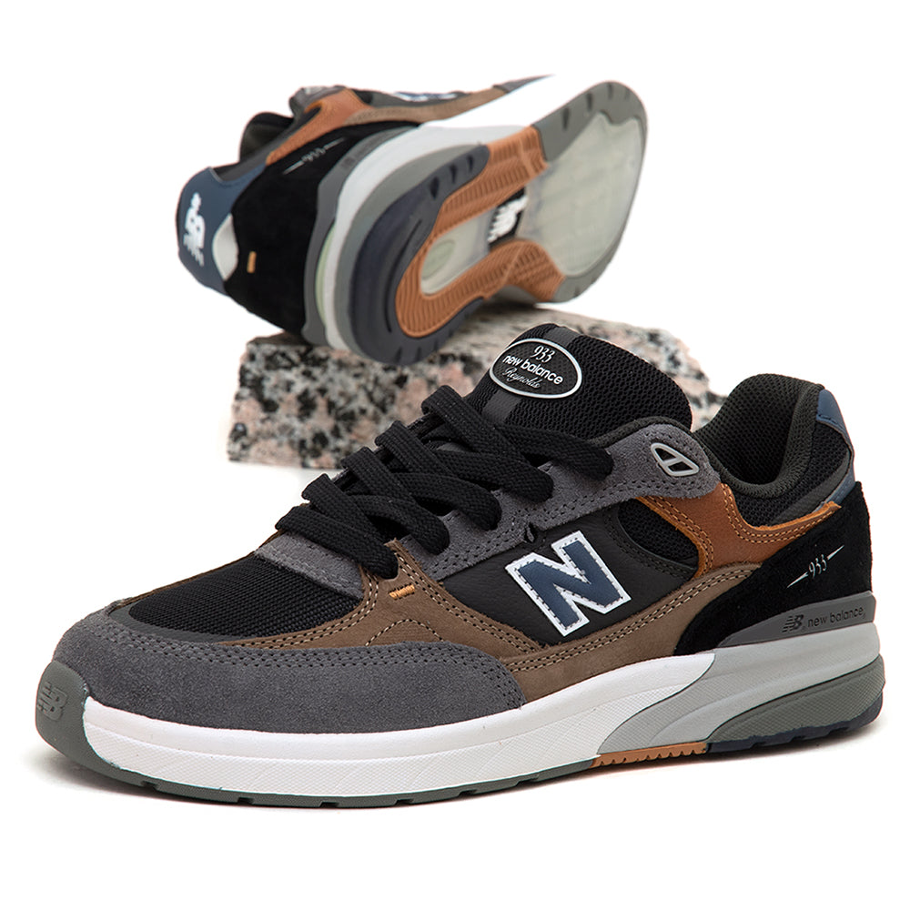 NM933 Andrew Reynolds (Grey / Blue)