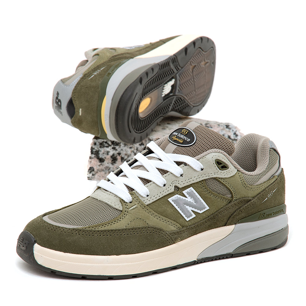 NM933 Andrew Reynolds (Dk. Olive / Lt. Olive)