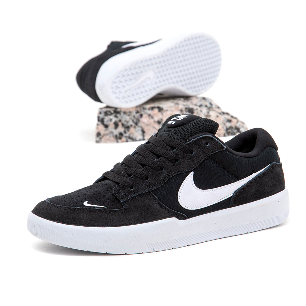 Force 58 (Black / White - Black)