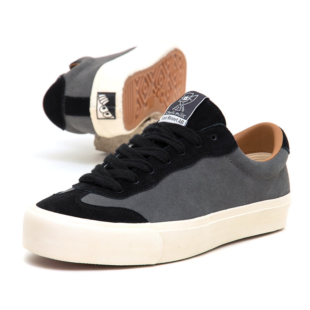 VM004 - Milic Suede (Black Graphite / White)