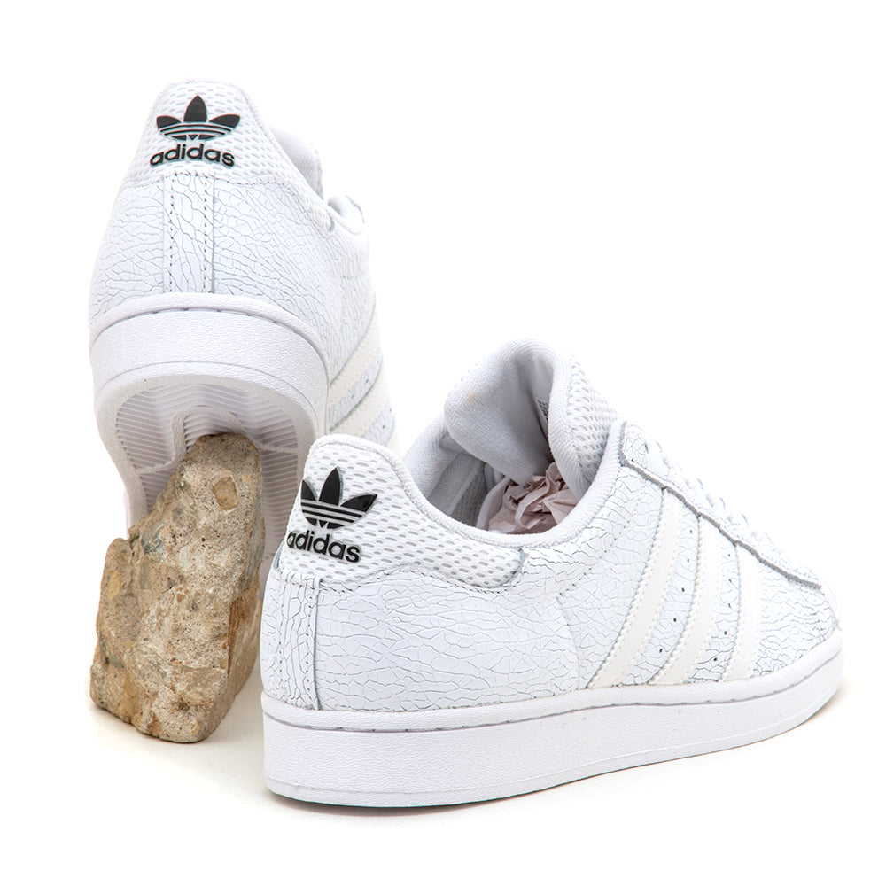 Superstar x Vitoria (Footwear White / Core Black / Footwear White)