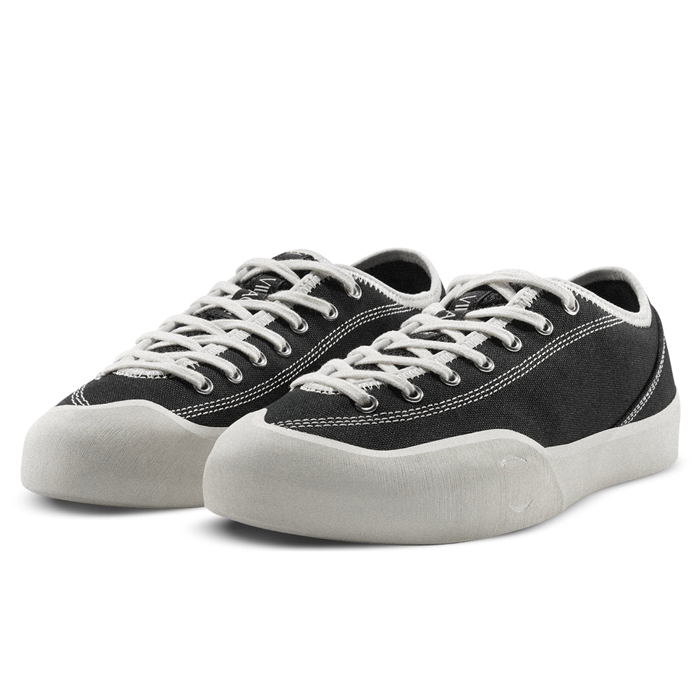 1.30 PM (Black / White)