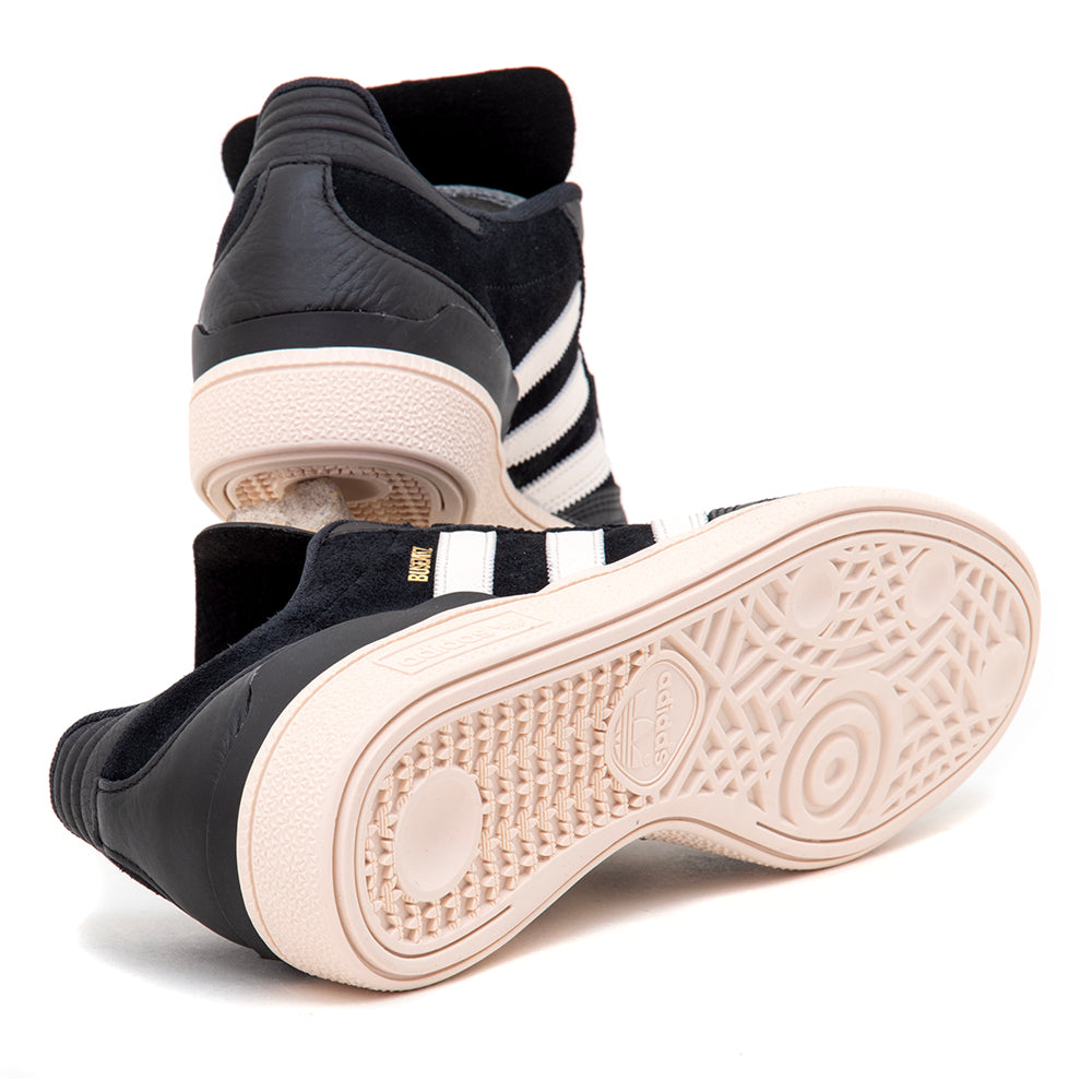 Busenitz (Black / Core White / Gold Metallic)