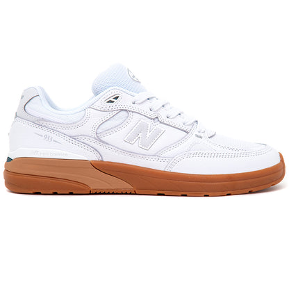 NM933 Andrew Reynolds (White / Gum)