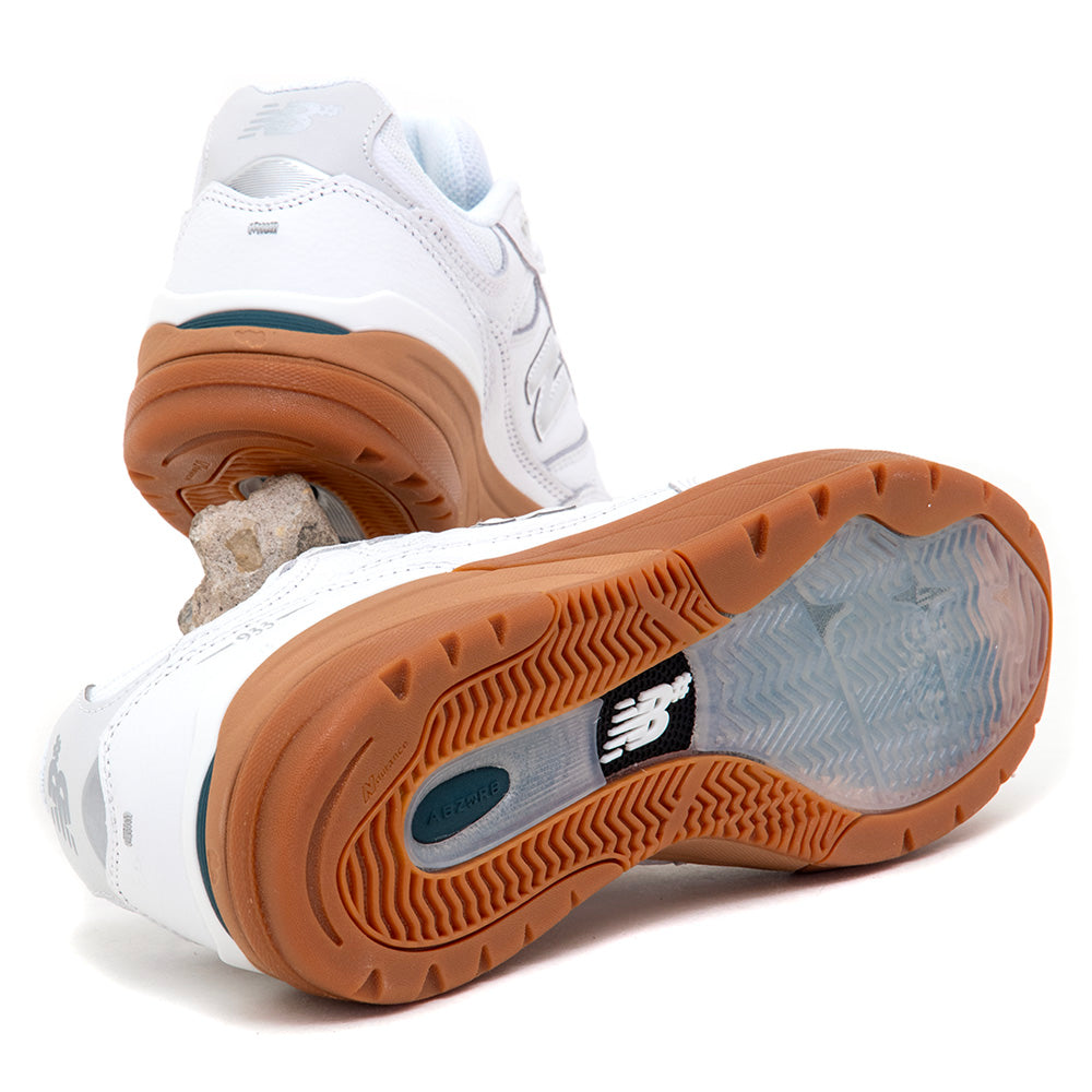 NM933 Andrew Reynolds (White / Gum)