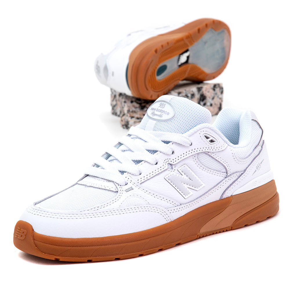 NM933 Andrew Reynolds (White / Gum)
