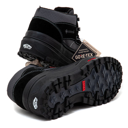 Mountain Mid GORE-TEX Insulated (Black / Black) VBU