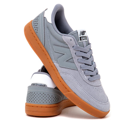 NM440v2 (Grey / Gum)
