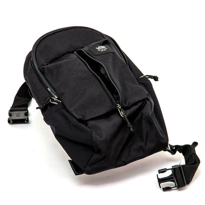 Warp Sling Bag (Black / Ripstop)